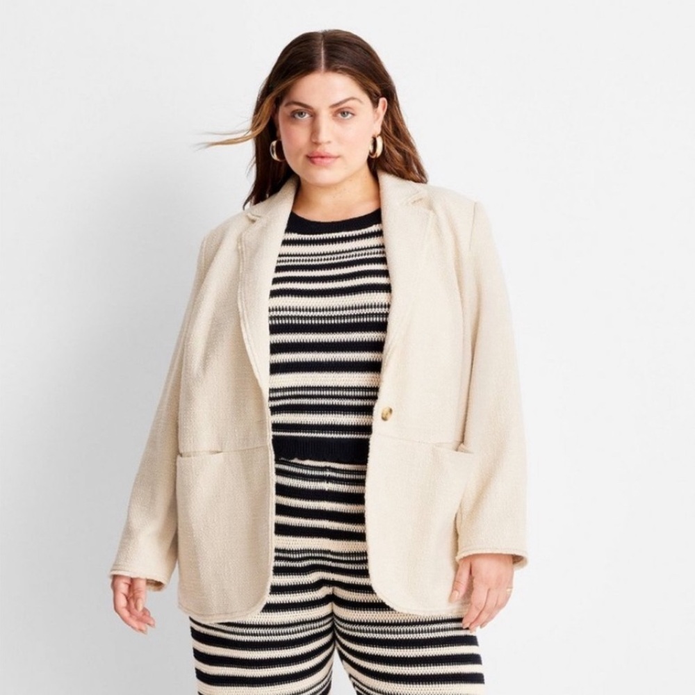 Women's Cream Blazer